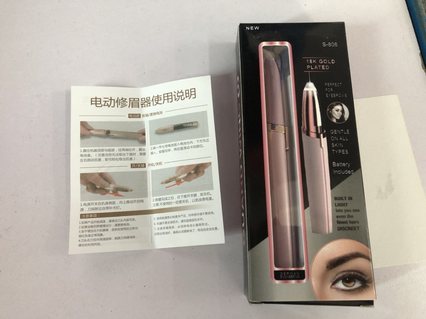 Mini Elektrischer Augenbrauen-Trimmer Lippenstift Brauen Stift Haarentferner Schmerzloser Rasierer Epilierer mit LED-Licht