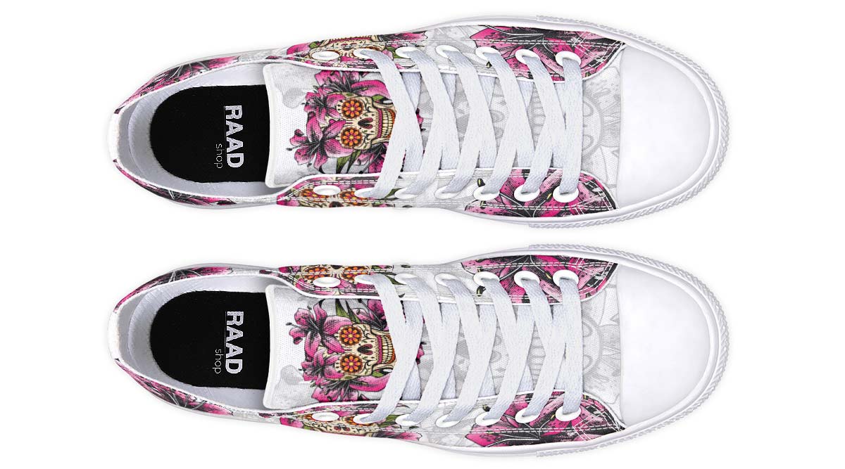 UrbanKick Modische Low-Top-Canvas-Schuhe mit Totenkopf-Blumen-Print für Paare