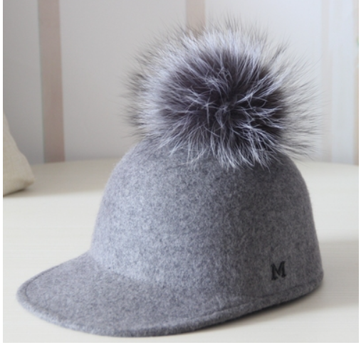 Big Fox Fur Ball Hat Female Winter Rider Hat Woolen Equestrian Cap Duck Tongue Baseball