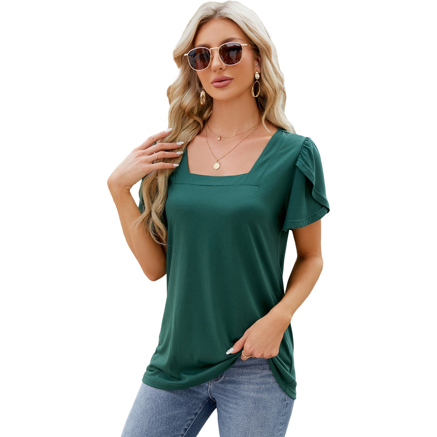 Boho Chic: Bedrucktes Kurzarm-T-Shirt mit quadratischem Ausschnitt und Blütenblatt-Ärmeln - Sommertop für Damen am Strand