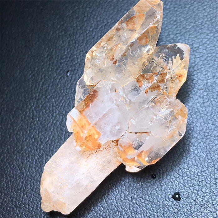 Natural White Crystal Skeleton Hollow Hollow Backbone Rough Stone