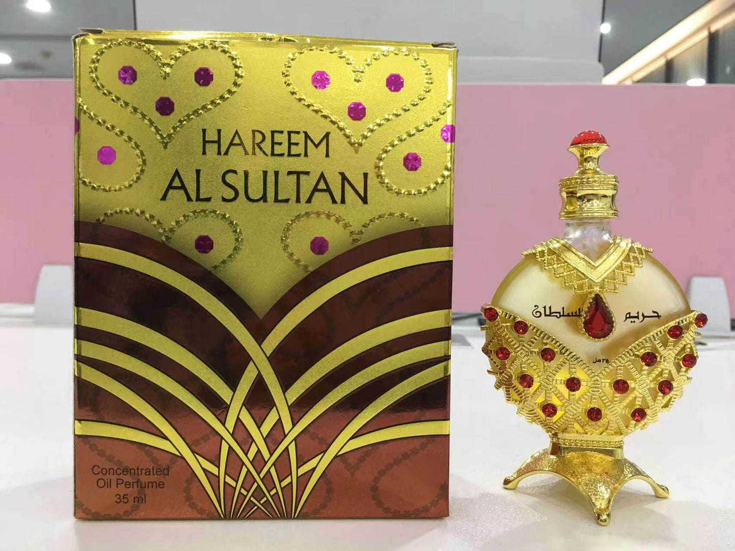 Essence Elysium presents Hareem Al Sultan Gold Concentrated Perfume Oil. Unisex, 1.18 Ounce.